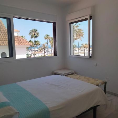 Apartamento En La Playa Manilva Eksteriør billede